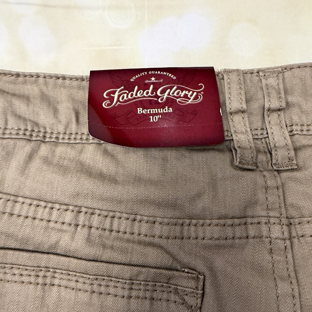 Faded Glory Khaki Shorts Size 12 10" Length Cotton Stretch Cuffed Beige Pockets - Picture 6 of 9